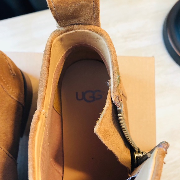 Ugg Bootie Size 6.5 - Picture 5 of 8
